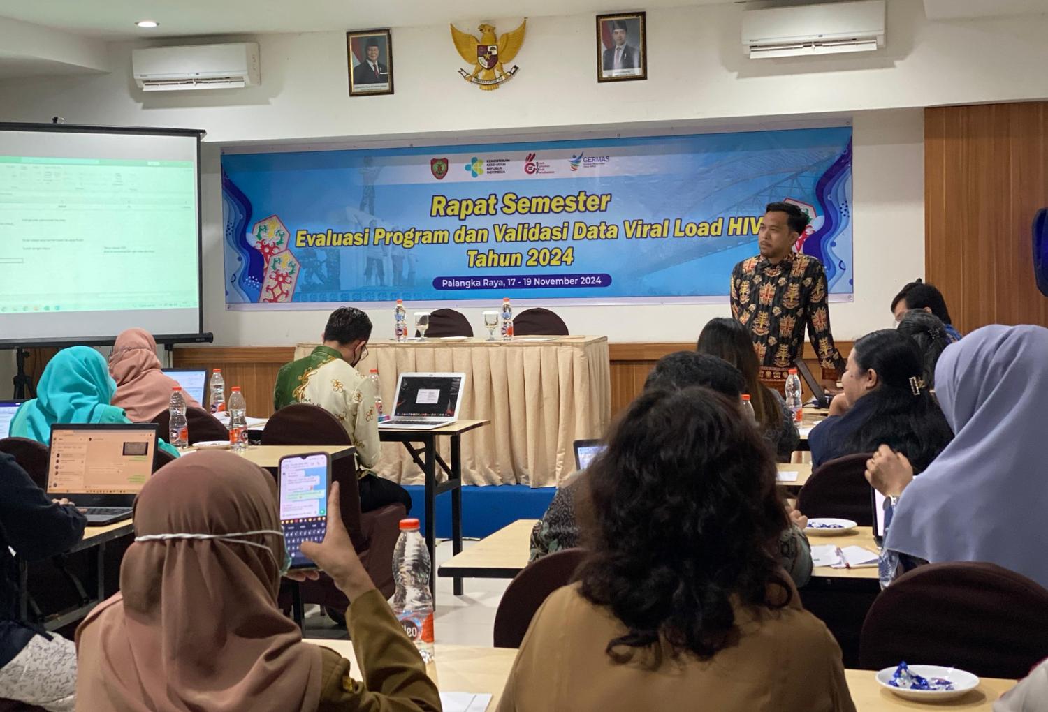 Dinkes Prov. Kalteng Gelar Rapat Evaluasi dan Validasi Data Viral Load HIV