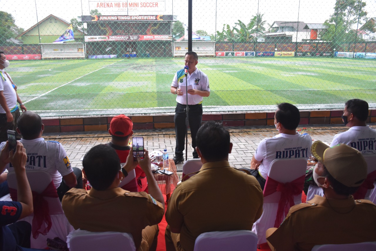 Pemkab Kapuas Gelar Turnamen Mini Soccer Bupati Cup Tahun 2022