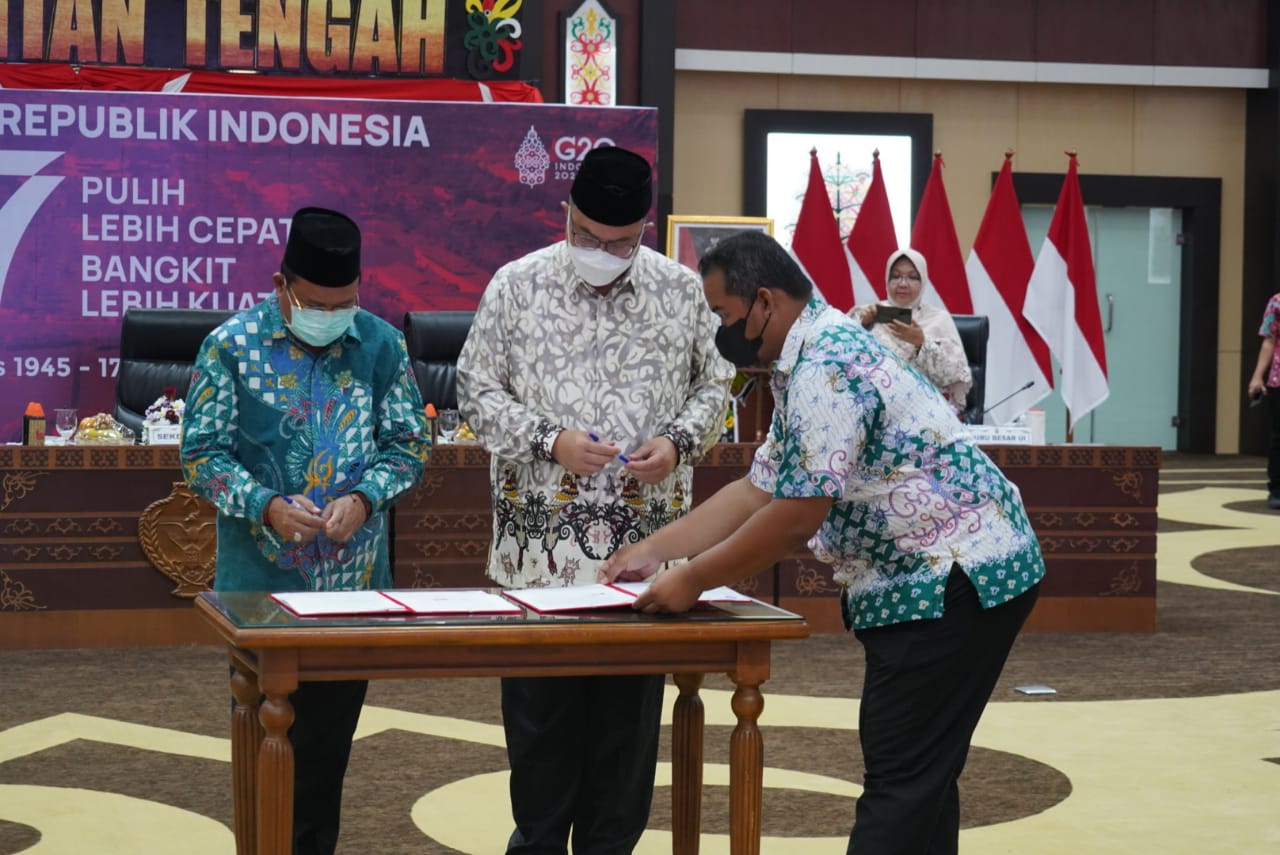 Penandatanganan Kesepakatan Bersama (MoU) Antara Pemprov. Kalteng Dengan IPB