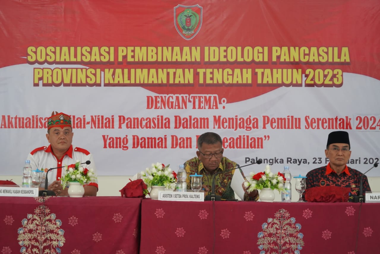 Asisten PemKesra Buka Sosialisasi Pembinaan Ideologi Pancasila Prov. Kalteng Tahun 2023