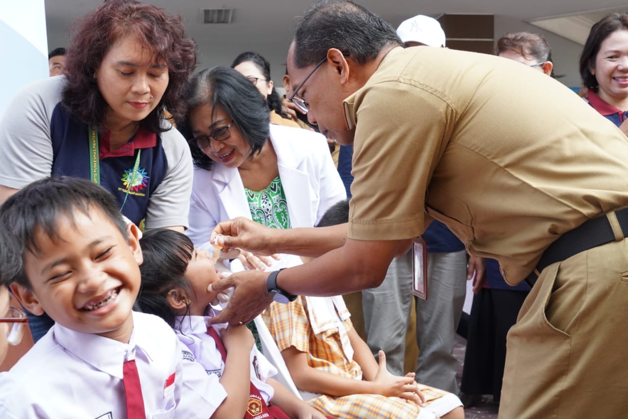 Sahli Gubernur Bidang KSDM Suhaemi Buka Acara Pencanangan Pekan Imunisasi Nasional (PIN) Polio Tahun 2024