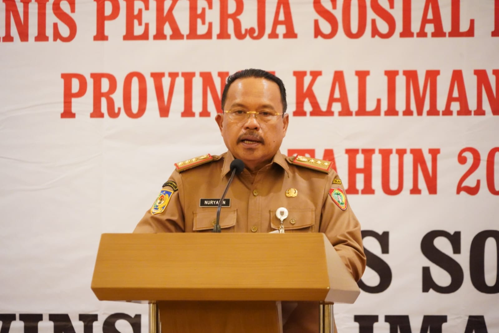 Sekda Prov. Kalteng Nuryakin Buka Rakor DTKS dan Bimbingan Teknis PSM