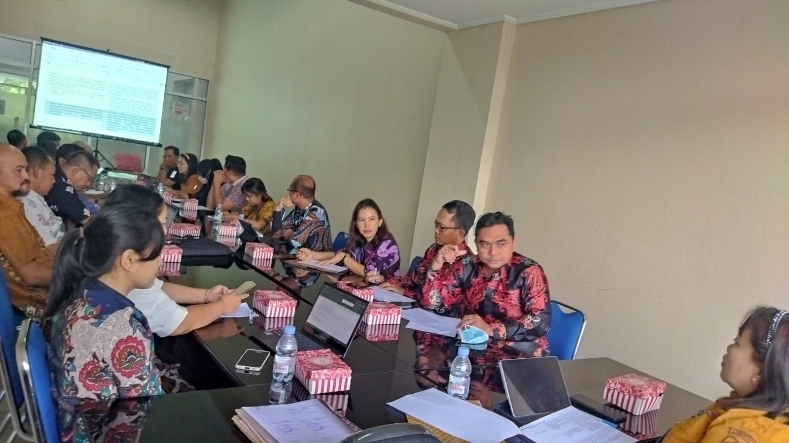 Biro Organisasi Sekretariat Daerah Prov. Kalteng Gelar Rapat Pembahasan Isu-Isu Strategis Permasalahan Kelembagaan dan Anjab