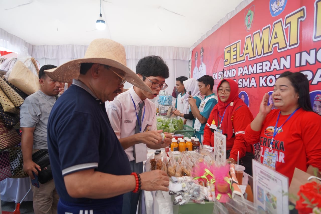 Sekda Nuryakin Hadiri  Pentas Prestasi Pelajar dan Guru