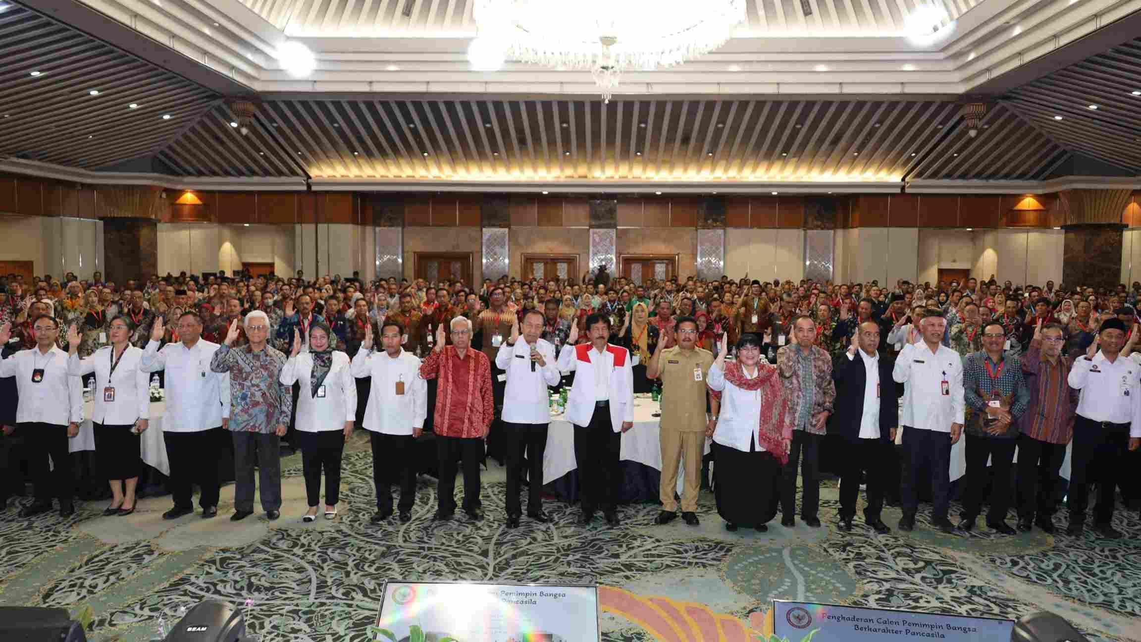 Badan Kesbangpol Prov. Kalteng Ikuti Rapat Koordinasi Nasional Pembentukan Pasukan Pengibar Bendera Pusaka