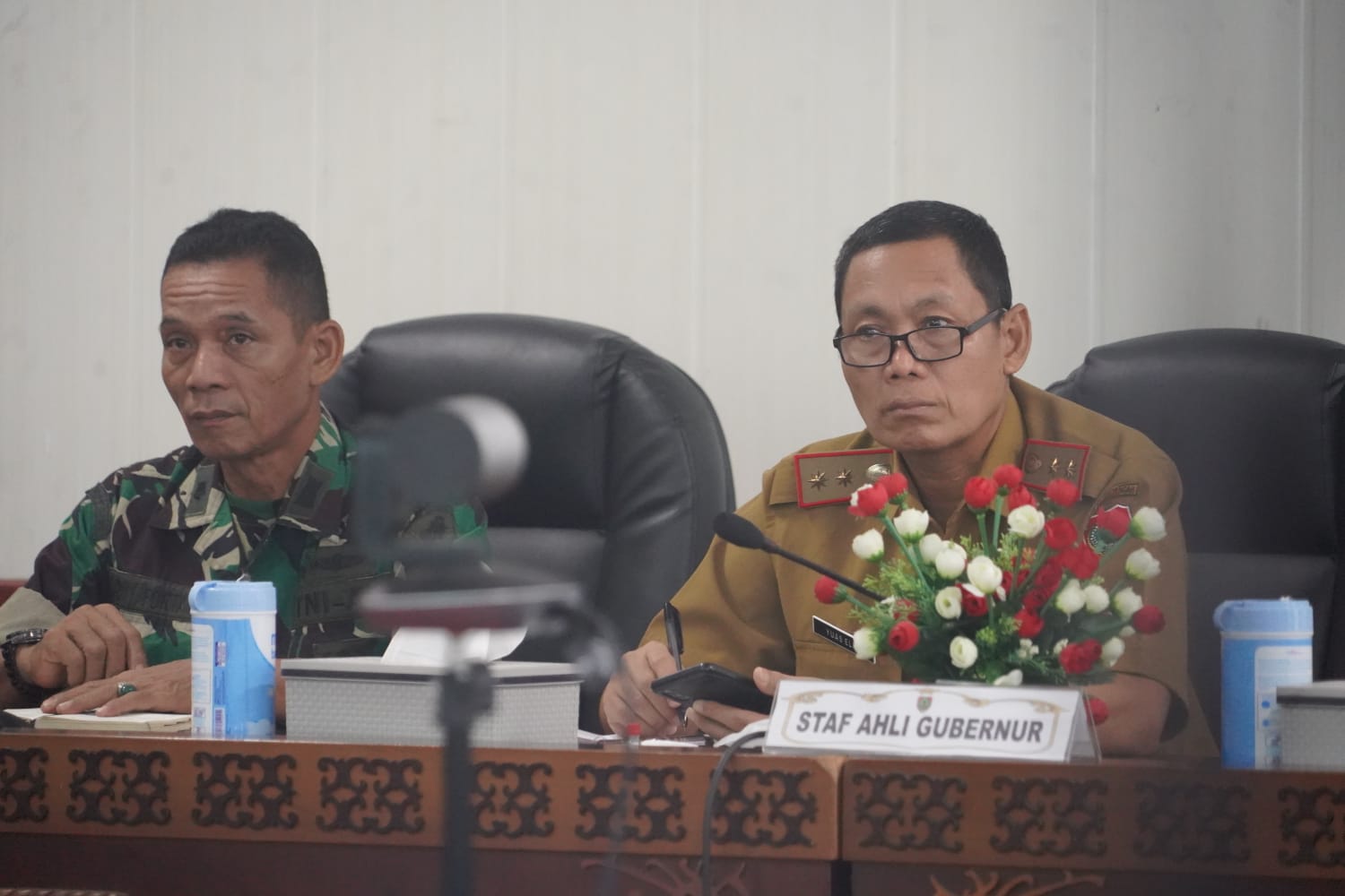 Sahli Yuas Elko : Pemerintah Provinsi Selalu Berupaya Maksimal Dalam Tekan Angka Inflasi di Daerah, Salah Satunya Melalui Pasar Murah