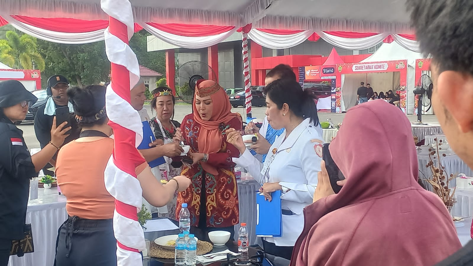 Lomba Cipta Menu Pada Hari Ketiga Festival Budaya Isen Mulang Tahun 2023