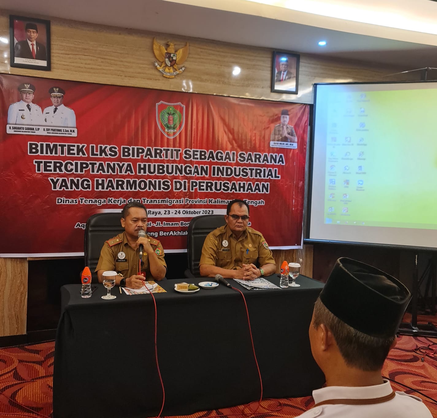 Disnakertrans Prov. Kalteng Buka Bimbingan Teknis LKS Bipartit