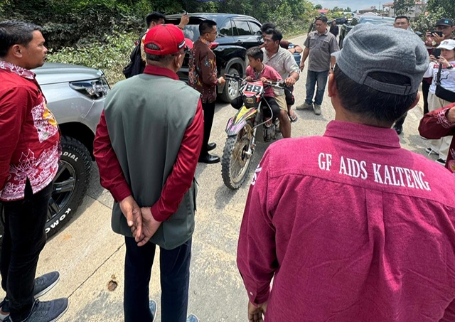 Plt. Sekda Prov. Kalteng M. Katma F. Dirun Lakukan Pemantauan Bencana Banjir