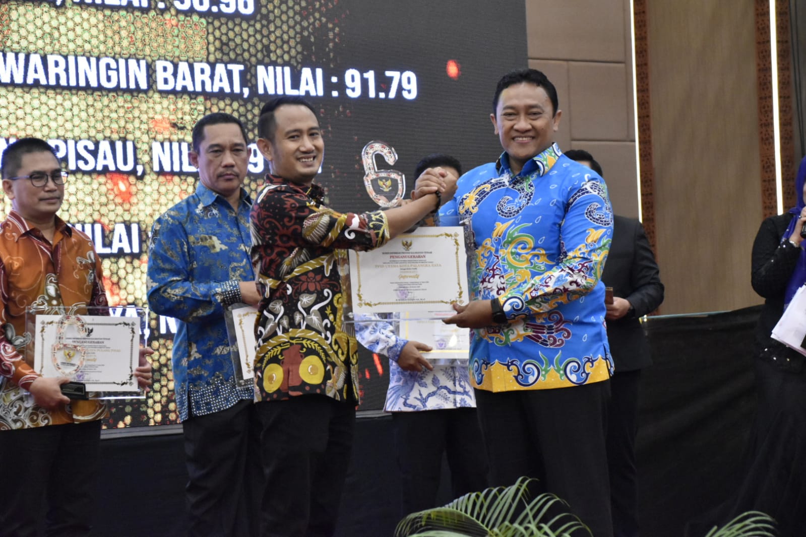 Wagub Kalteng Hadiri Acara Malam Anugerah Keterbukaan Informasi Publik Prov. Kalteng Tahun 2022