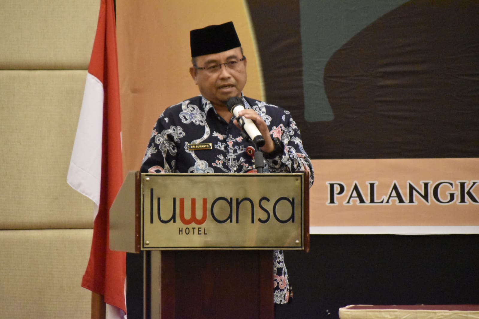 Asisten Adum Buka Rakorwil DMI se-Kalteng Dan Pelatihan Manajemen Masjid Tahun 2022