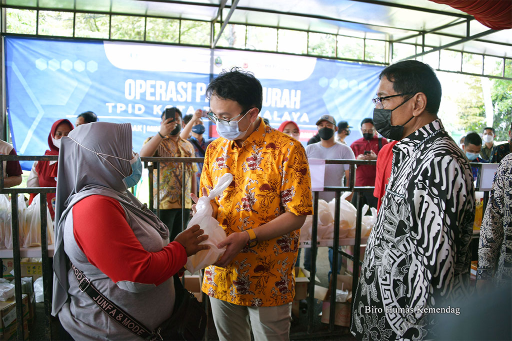 Wamendag: Pasar tradisional penggerak roda perekonomian