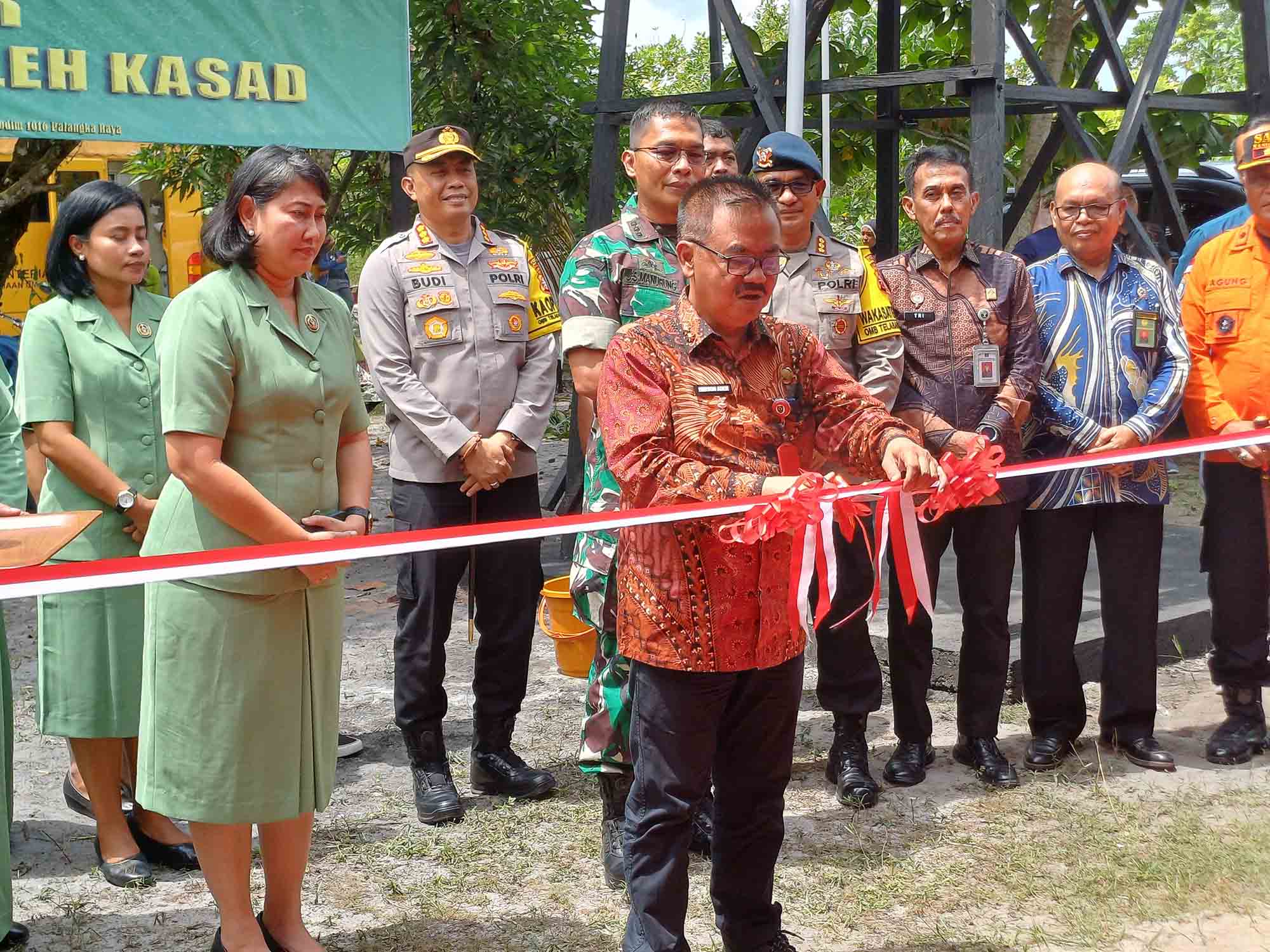 Herson B. Aden Buka Vicon Pelaksanaan Peresmian Program TNI Manunggal Air