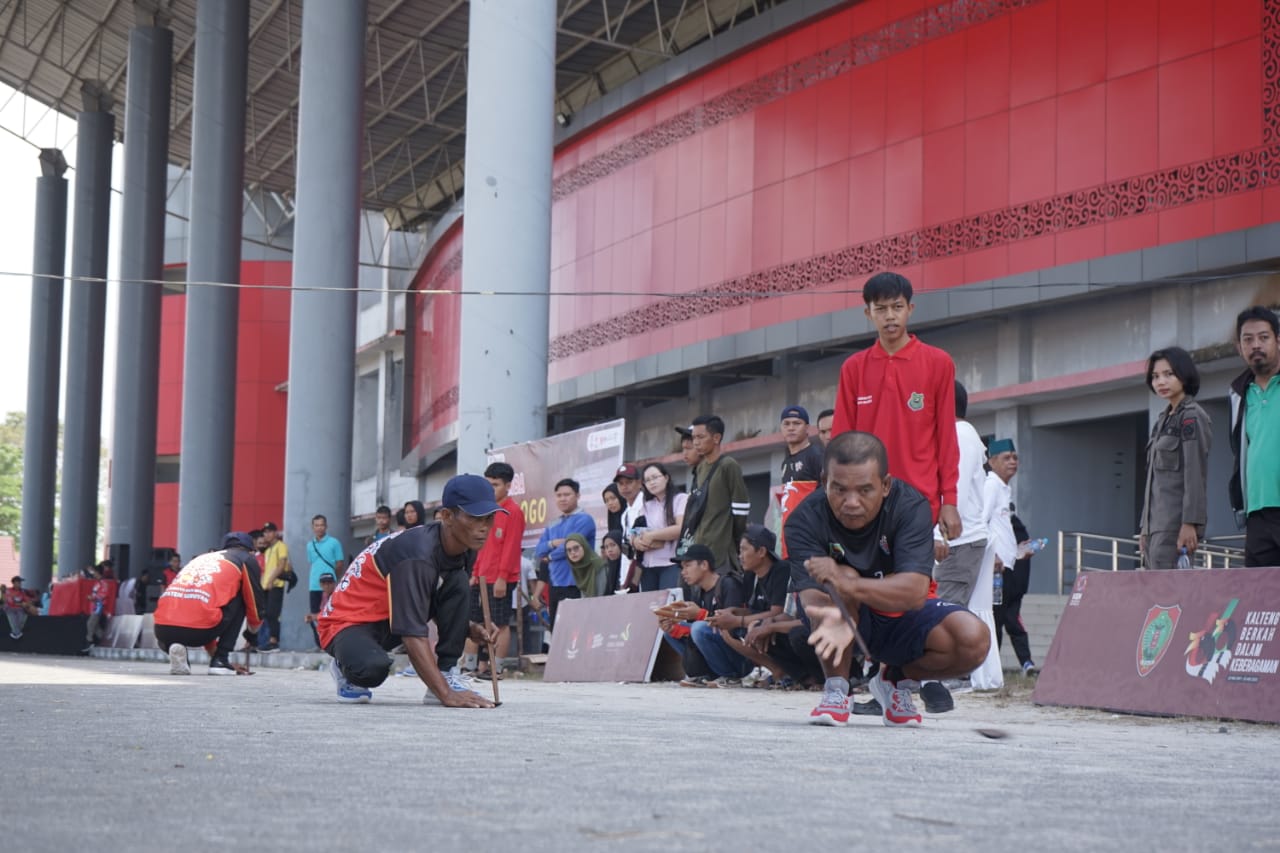 Bertajuk Kesenian dan Kebudayaan, Lomba Balogo Pada Festival Budaya Isen Mulang 2023