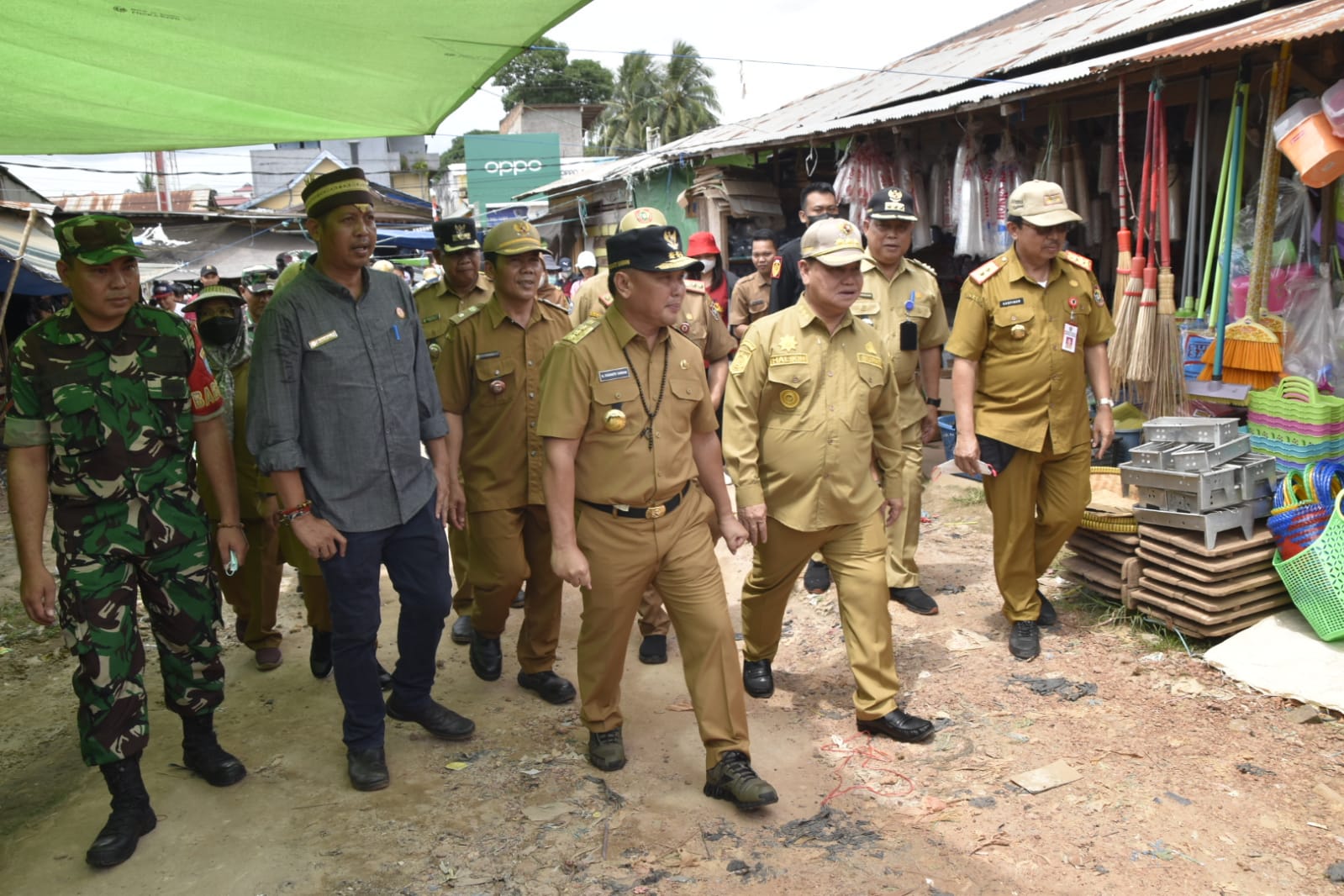 Menekan Inflasi Daerah, Gubernur Tinjau Pasar Simpang Sebabi Kecamatan Telawang Kab. Kotim