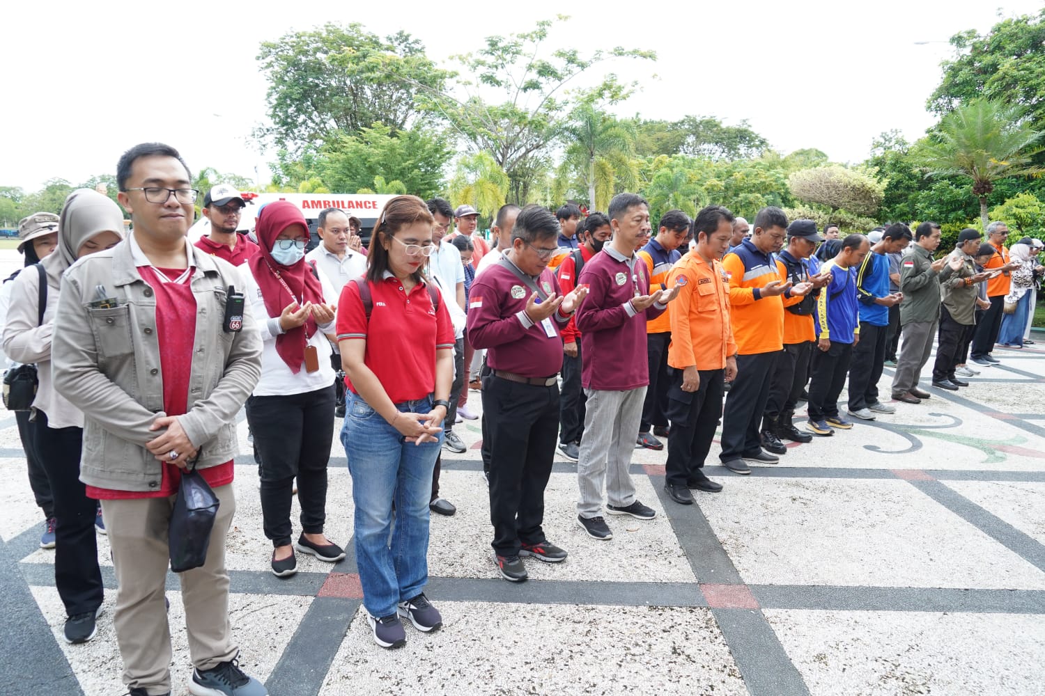 Gubernur Kalteng Sugianto Sabran Lepas Bantuan Korban Banjir