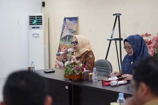 Disbudpar Prov. Kalteng Gelar Diskusi Terpumpun dengan pembahasan Busana Jagau Nyai Kalteng