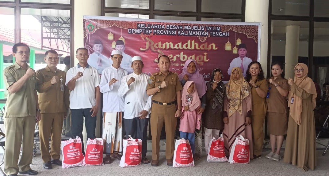 Majelis Taklim DPMPTSP Prov. Kalteng Laksanakan Program Ramadan Berbagi