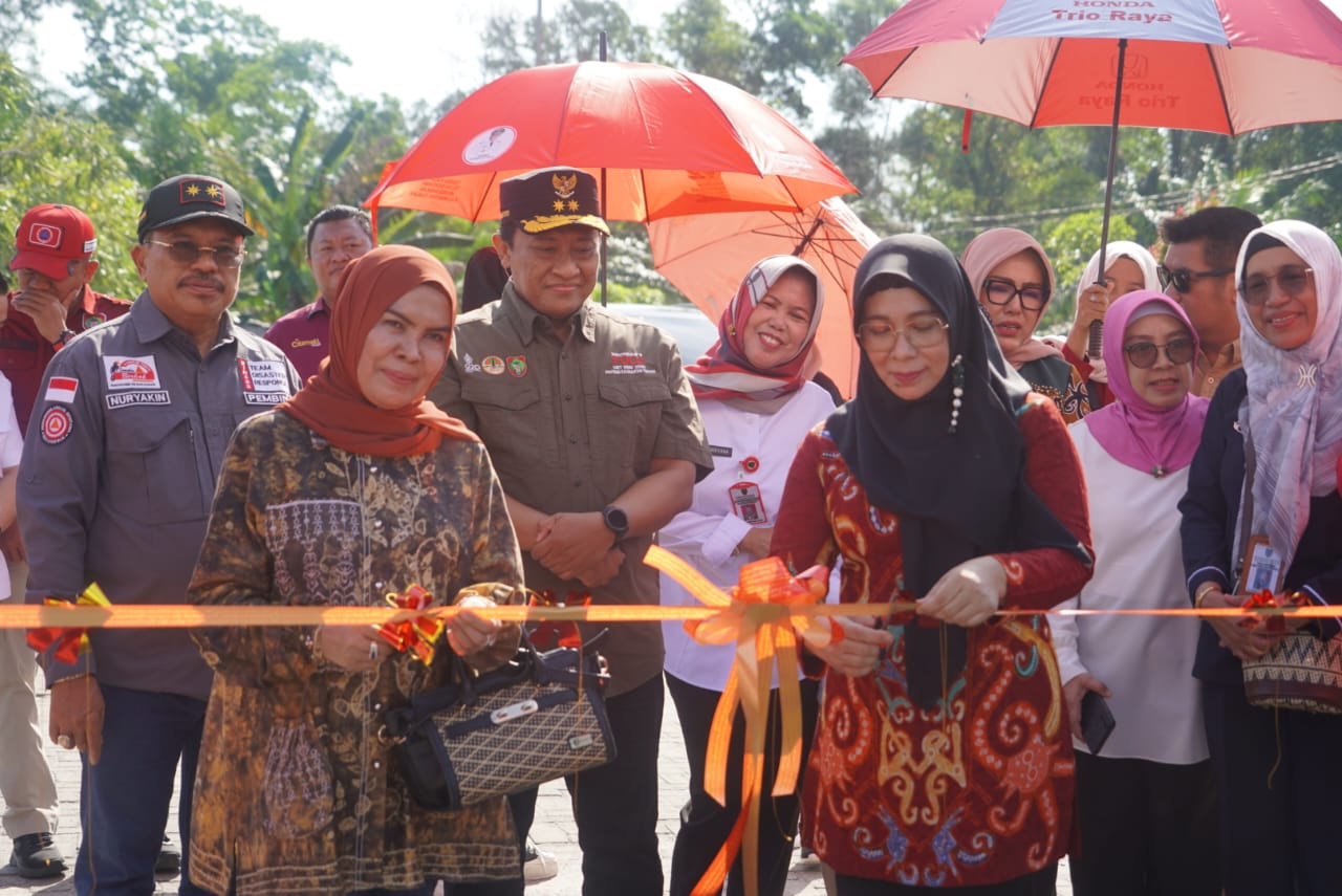 Wagub Kalteng Hadiri Pembukaan Pameran Museum Keliling dan Peninjauan Pasar Penyeimbang