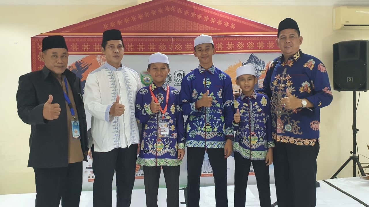 Kafilah Kalteng Raih Juara I Untuk Cabang Cerdas Cermat TPA Pada Final FASI XI Di Palembang