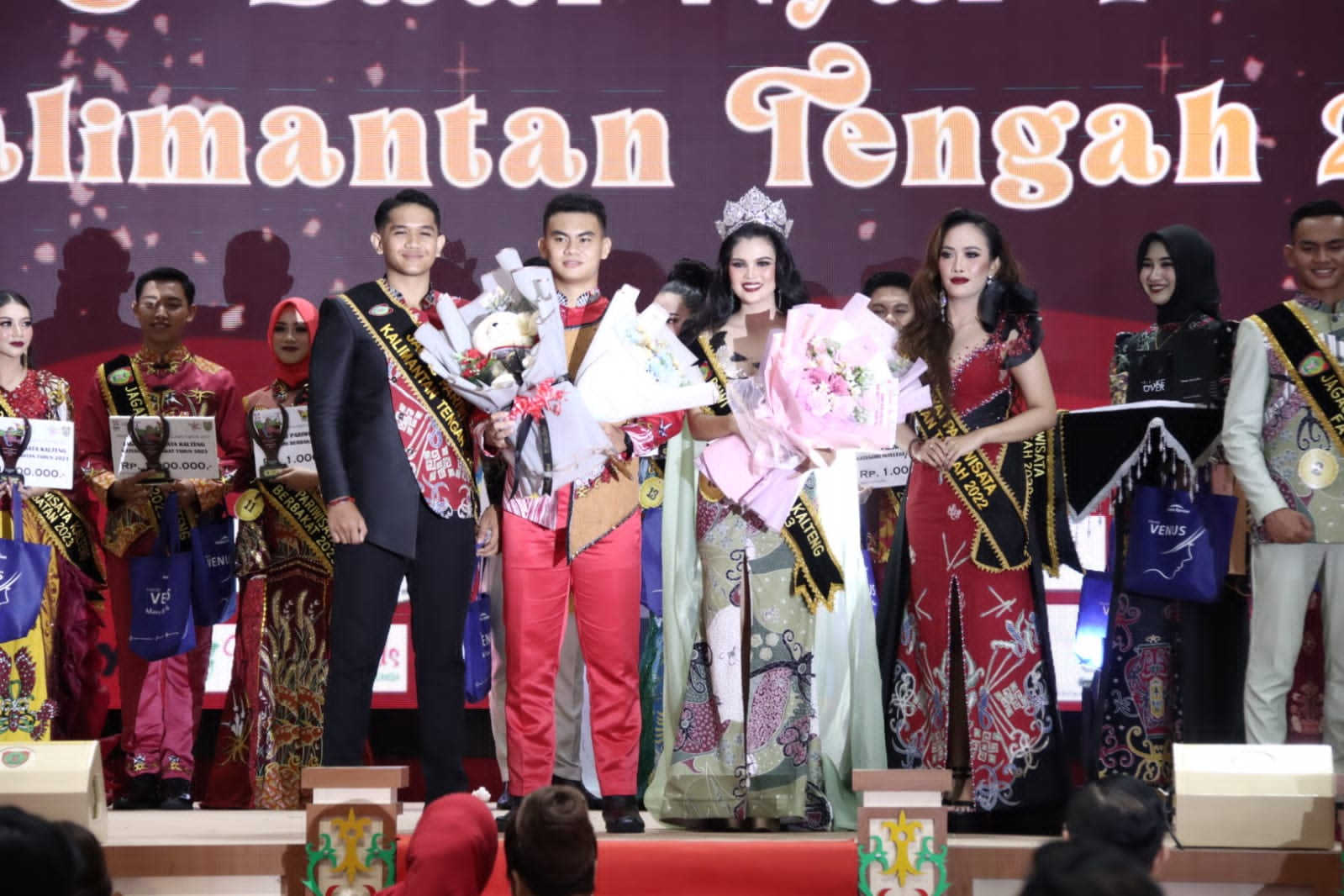 Penobatan Jagau dan Bawi Nyai Pariwisata Kalteng 2023