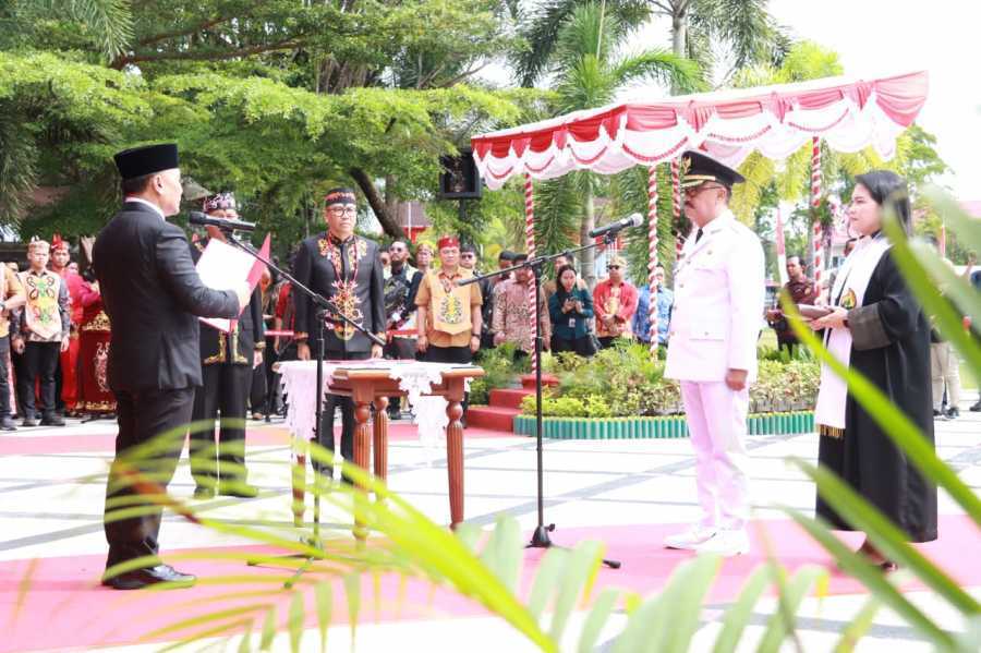 Gubernur Kalteng Sugianto Sabran Pimpin Upacara Hari Jadi ke-67 Provinsi Kalteng