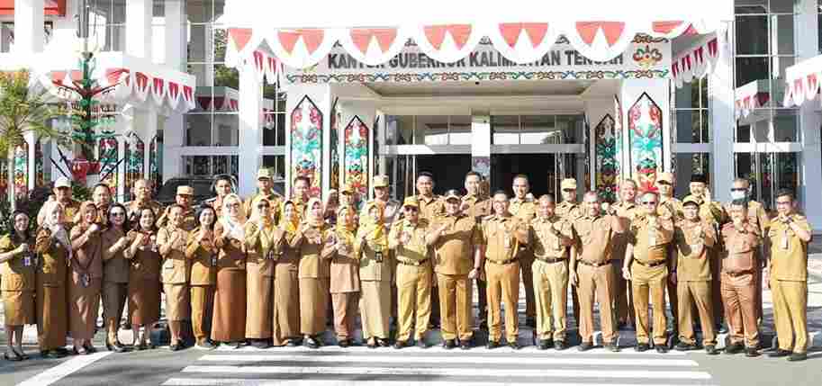 Satpol PP Provinsi Kalteng Ikuti Apel Bersama ASN dan Pegawai Kontrak