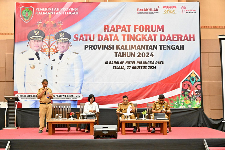 Kepala Bappedalitbang Leonard S. Ampung Jadi Narasumber Pada Rapat Forum Satu Data Tingkat Daerah Prov. Kalteng