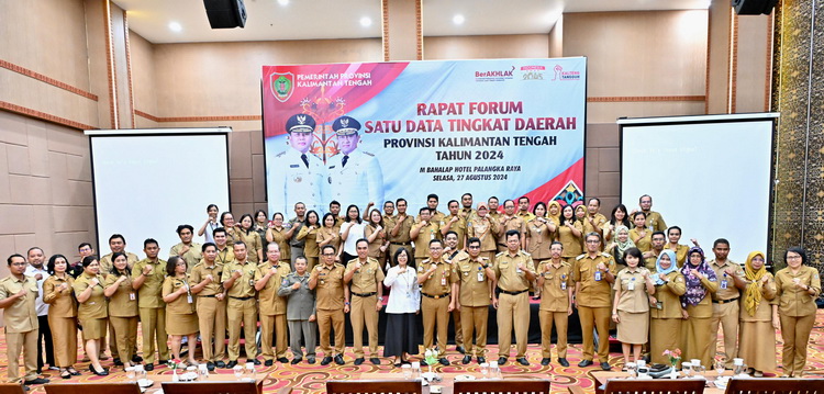 Kepala Bappedalitbang Leonard S. Ampung Jadi Narasumber Pada Rapat Forum Satu Data Tingkat Daerah Prov. Kalteng