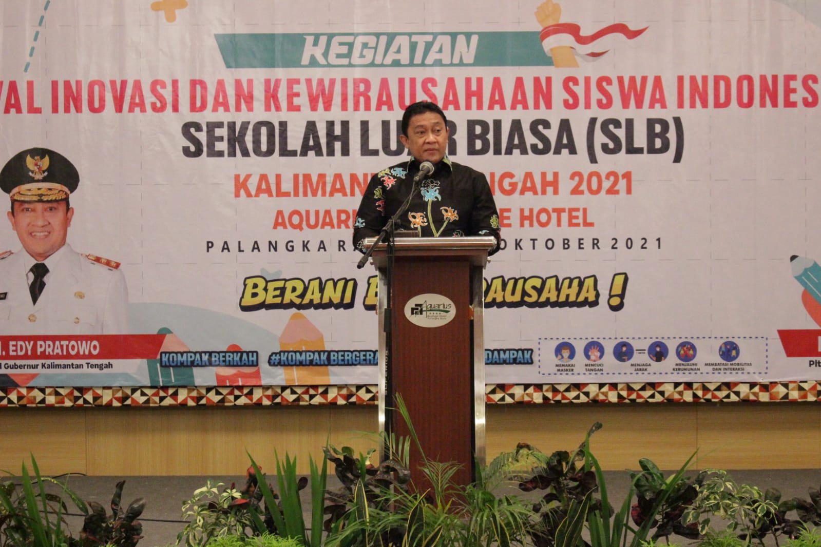 Wagub Kalteng Buka Secara Resmi Festival Inovasi Kewirausahaan Siswa Indonesia Sekolah Luar Biasa Tahun 2021