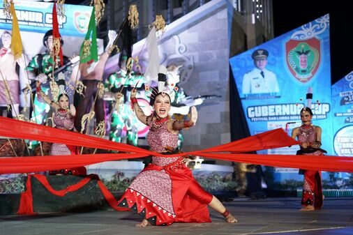 Lomba Tari Kreasi Daerah Dalam Rangka Gubernur Cup Festival dan Lomba Seni Kalteng