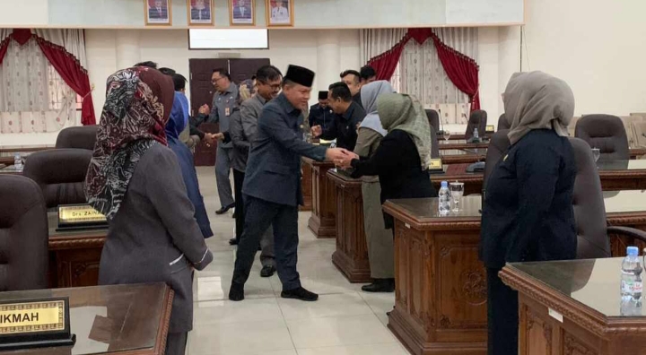 Pemkab Barsel Sampaikan Dua Raperda Ke DPRD