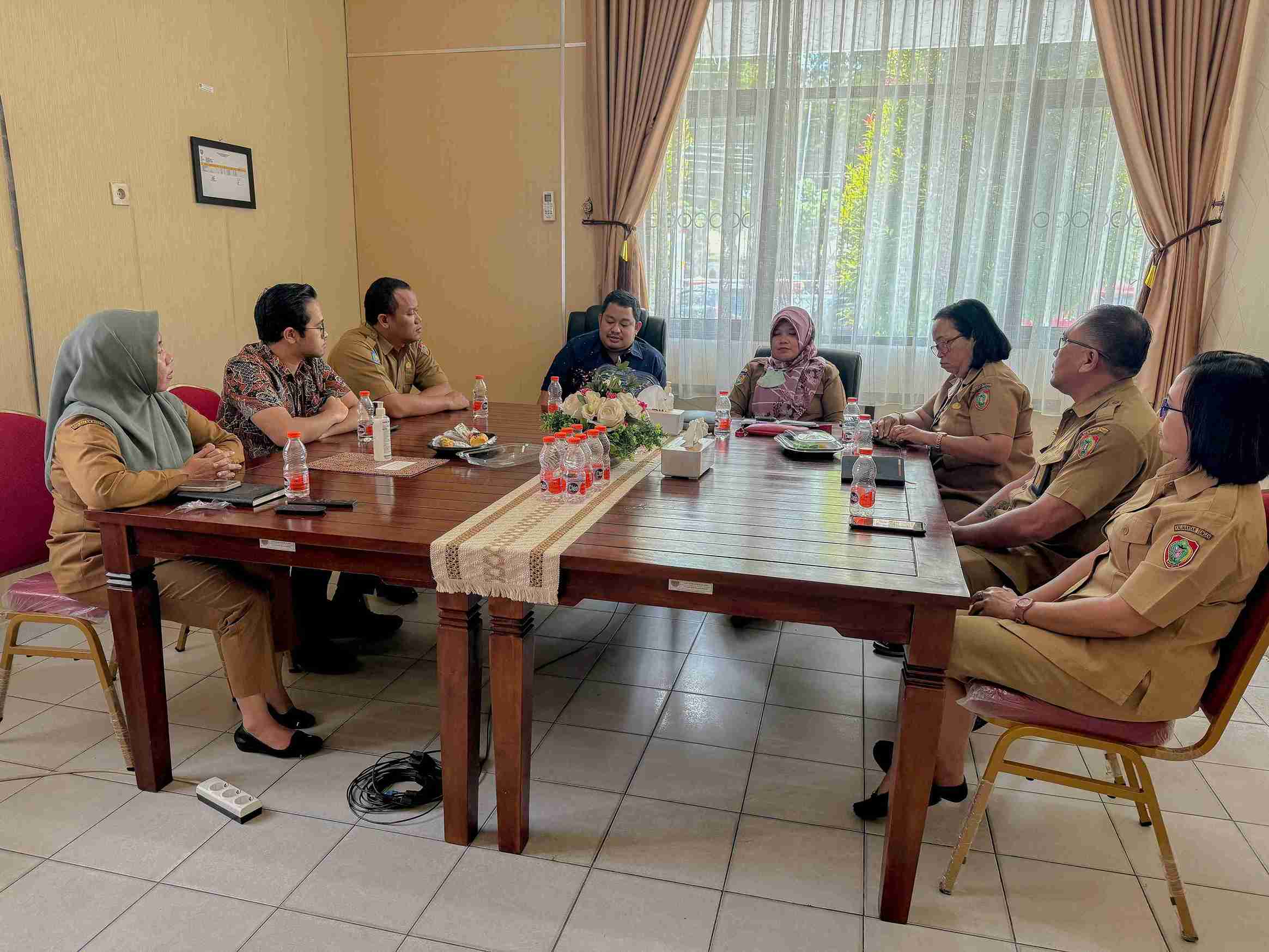 Badan Kesbangpol Prov. Kalteng Terima Kunjungan Kerja Direktorat Jenderal Politik dan Pemerintahan Umum Kemendagri RI