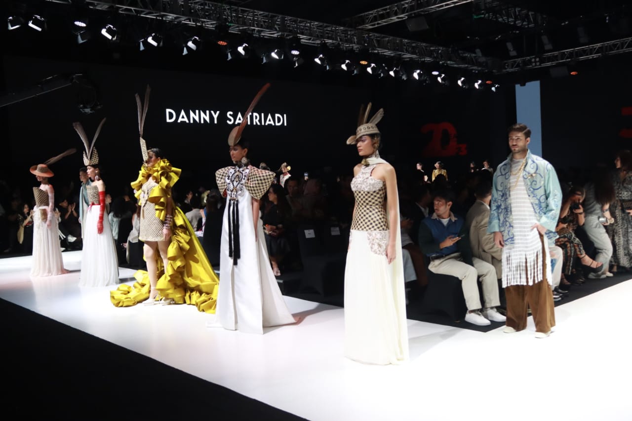 Ketua Dekranasda Kalteng Ivo Sugianto Sabran Hadiri Jakarta Fashion and Food Festival