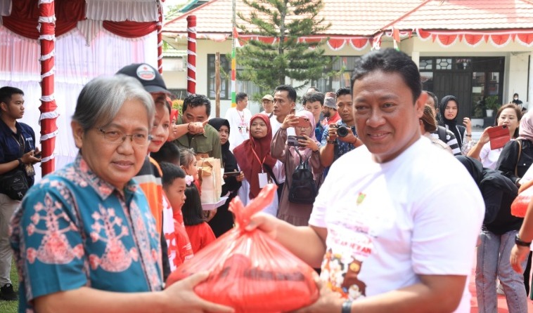 Wagub Kalteng Edy Pratowo Hadiri Peringatan Hari Peternakan dan Kesehatan Hewan Tingkat Provinsi Kalteng