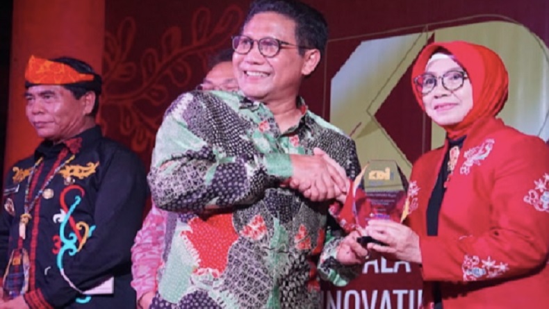 Gubernur Kalteng Sugianto Sabran Raih Penghargaan KDI 2022