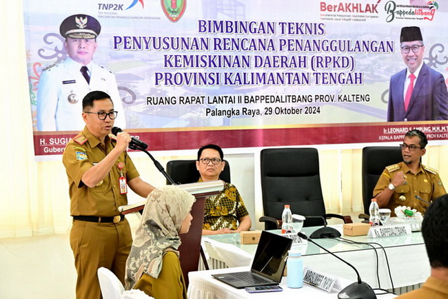 Kepala Bappedalitbang Leonard S Ampung Buka Bimtek Penyusunan RPKD Provinsi Kalteng