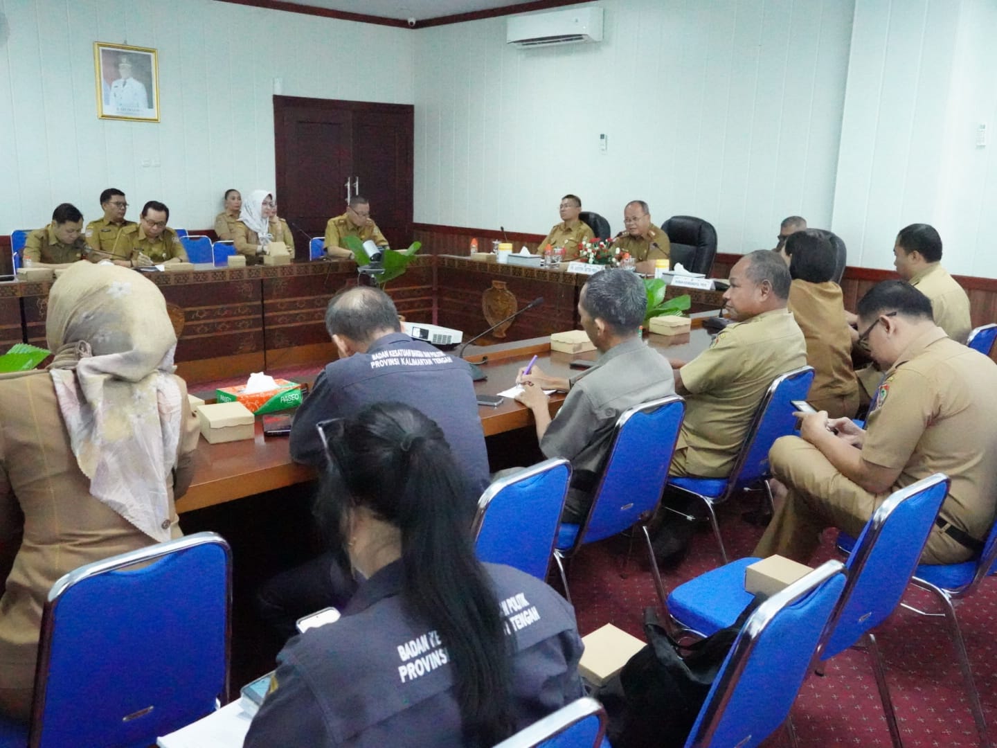 Kepala Badan Kesbangpol Prov. Kalteng Hadiri Rapat Persiapan Desk Pilkada