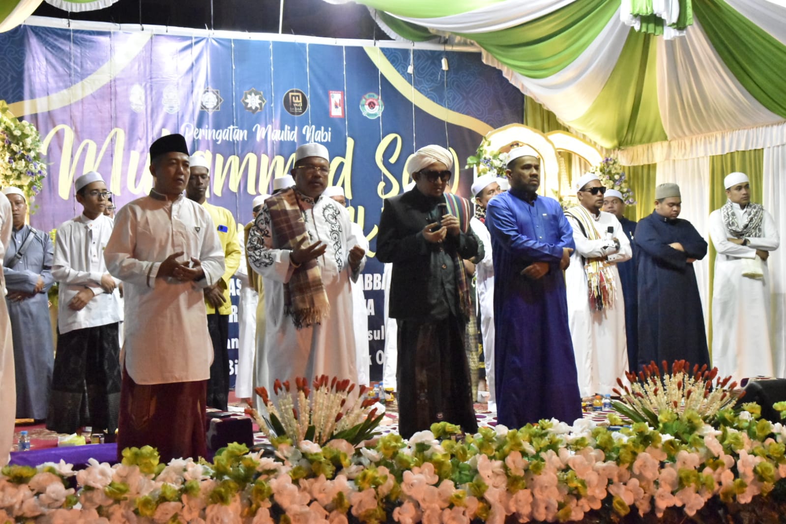 Sekda Prov. Kalteng Hadiri Acara Peringatan Maulid Nabi Muhammad SAW Dan Sholawat Akbar Majta Al-Firdaus 232 Kapuas