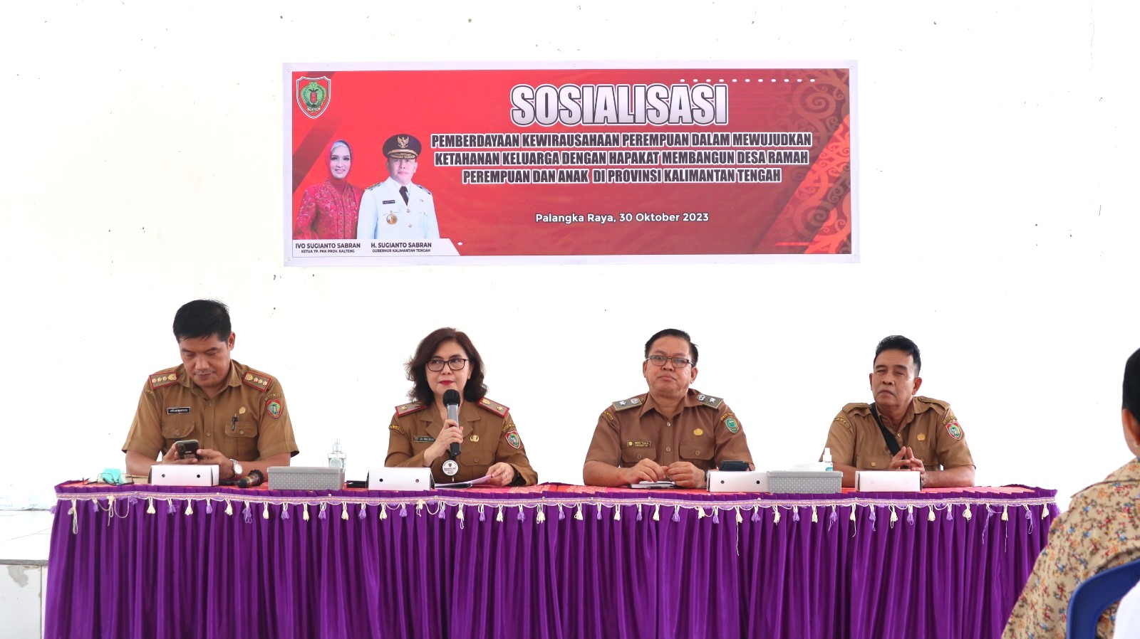 DP3APPKB Prov. Kalteng Gelar Sosialisasi Pemberdayaan Kewirausahaan Perempuan