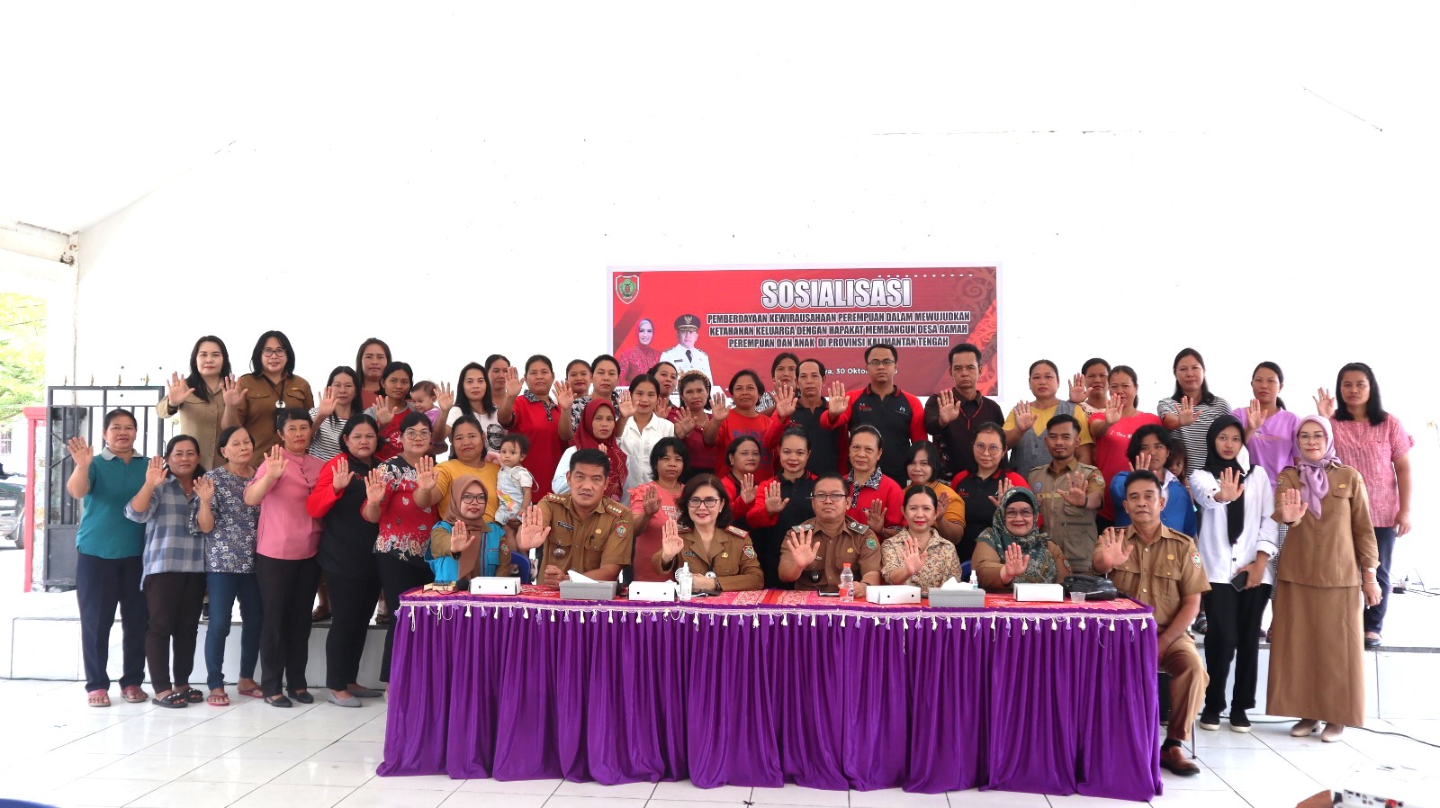 DP3APPKB Prov. Kalteng Gelar Sosialisasi Pemberdayaan Kewirausahaan Perempuan