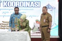 Plh Asisten Pemkesra Maskur Buka Rakor Pengembangan dan Pembinaan Kota / Kabupaten Tanggap Ancaman Narkotika