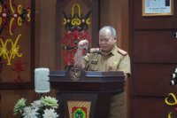 Plh. Asisten Pemkesra Maskur Buka Rakor dan Asistensi IKK LPPD Prov. Kalteng